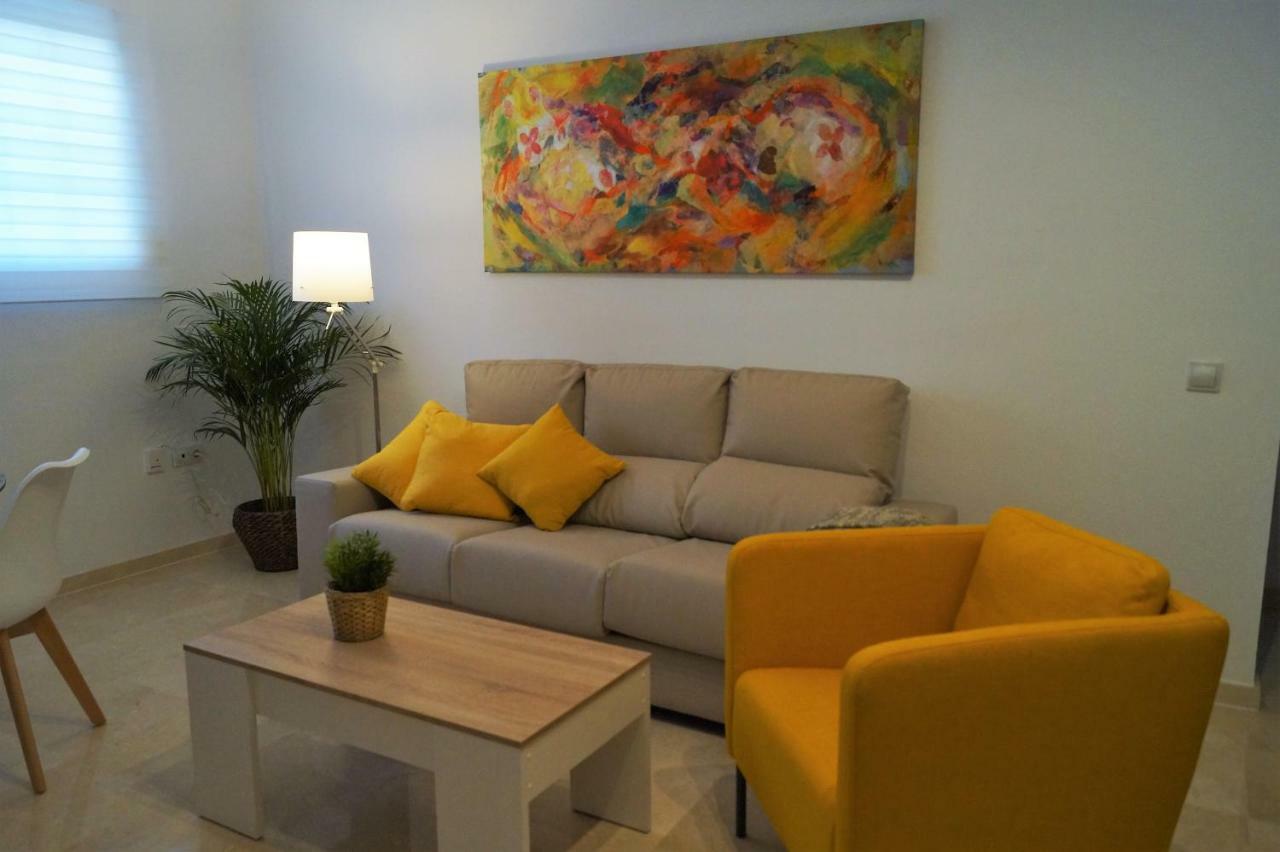 Apartamento Plaza Alfonso XII Malaga Ngoại thất bức ảnh