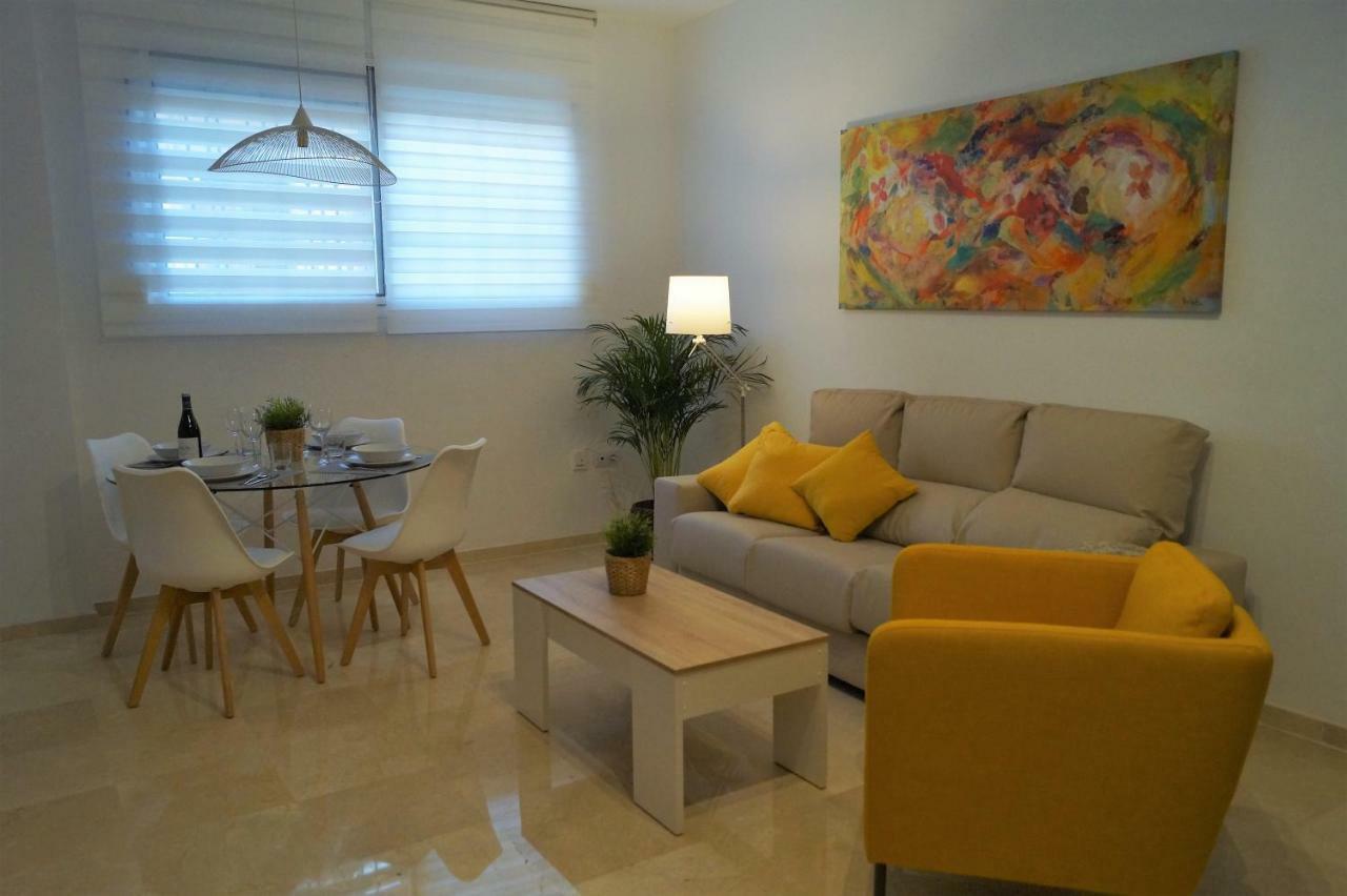 Apartamento Plaza Alfonso XII Malaga Ngoại thất bức ảnh