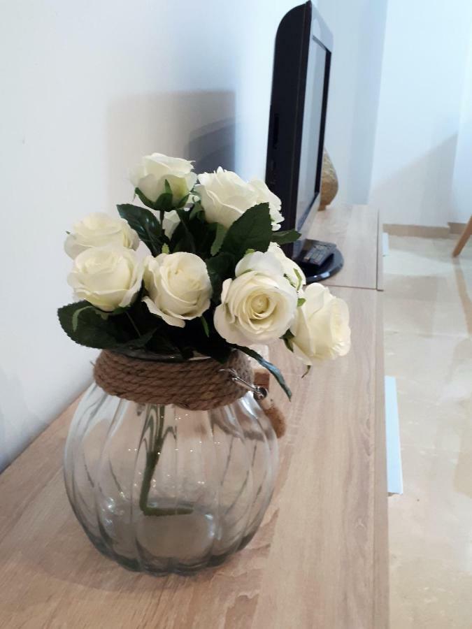 Apartamento Plaza Alfonso XII Malaga Ngoại thất bức ảnh